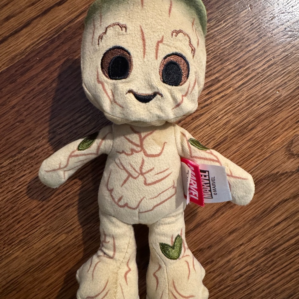 Disney Store nuiMOs Marvel Groot